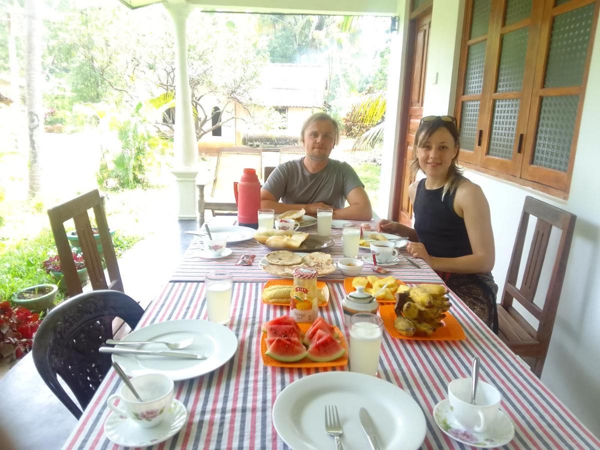 Freedom Home Stay Sigiriya Room photo